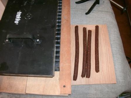 pregatiri pentru noul sezon - 2013 - bomboane pentru mustaciosi  - gedc0260.JPG